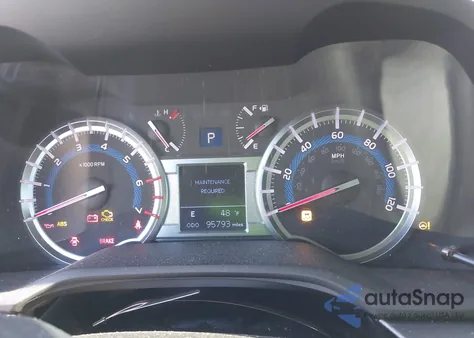 2019 Toyota 4Runner Limited z USA, uszkodzony, nr VIN JTEBU5JRXK5711424